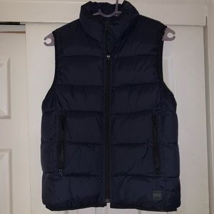 VEST